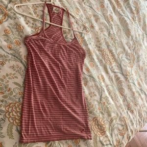 SÚPER soft dusty pink and white vintage tank top.